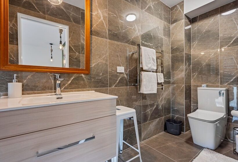 The Bays Bed And Breakfast