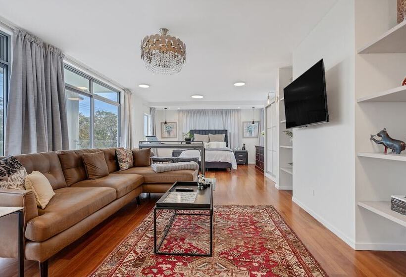 The Bays Bed And Breakfast