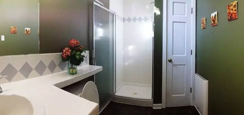 تختخواب و صبحانه Canyon Inn   Downtown Los Alamos