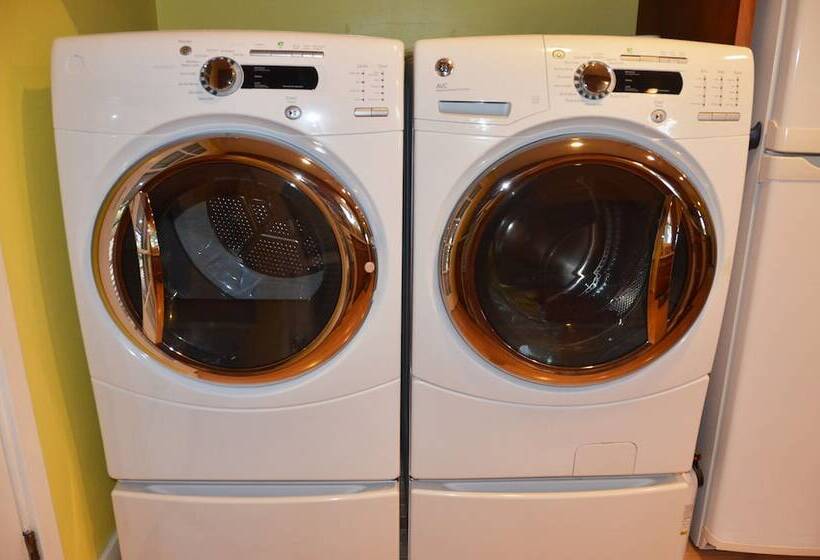 تختخواب و صبحانه Canyon Inn Downtown Los Alamos