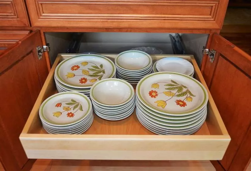 تختخواب و صبحانه Canyon Inn   Downtown Los Alamos