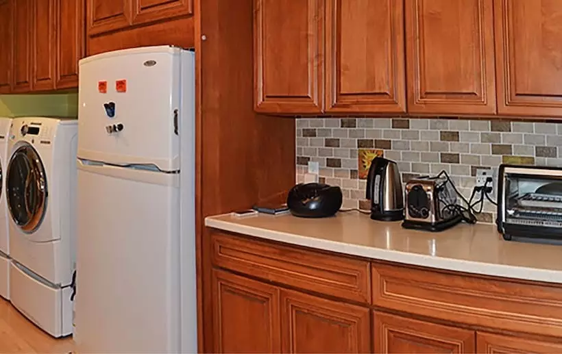 تختخواب و صبحانه Canyon Inn   Downtown Los Alamos