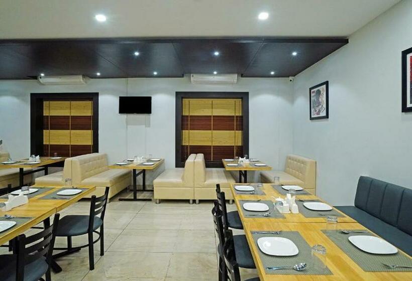 هتل Treebo Lazystay Grand Patia