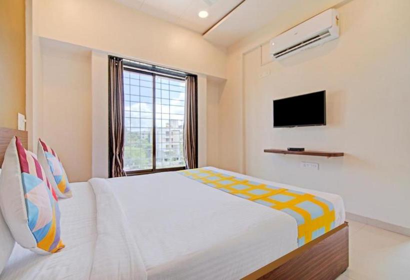 펜션 Elegant 1 Room Stay In Baner