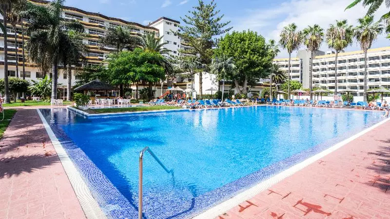 Complejo Blue Sea Puerto Resort Compuesto Por Hotel Canarife y Bonanza Palace