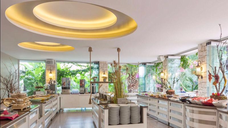 Flamingo Hotel & Spa   Pet Friendly