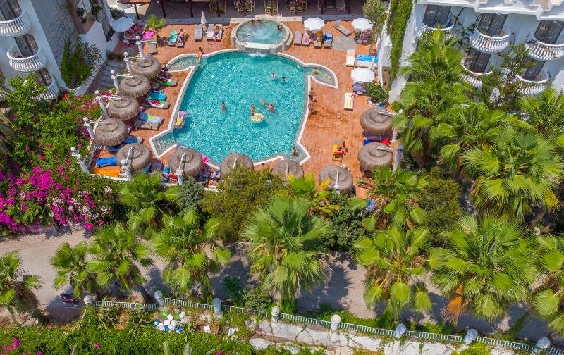 Flamingo Hotel & Spa   Pet Friendly