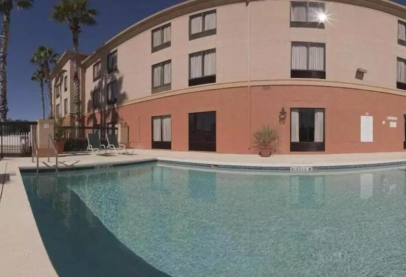 호텔 Holiday Inn Express   Clermont, An Ihg