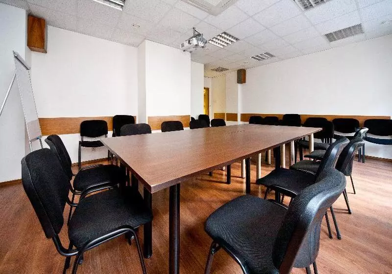 호텔 Slavyanska Beseda