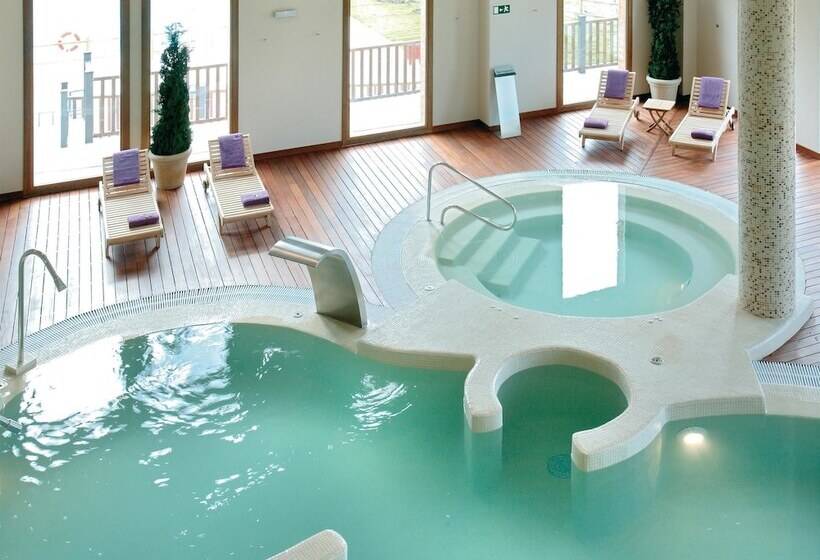فندق & Spa Real Badaguás Jaca