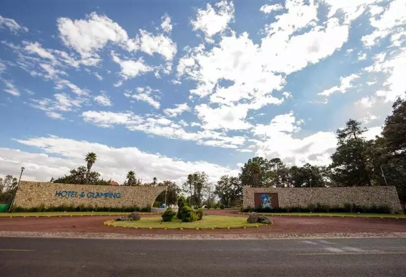 Hotelli & Glamping Huasca Sierra Verde