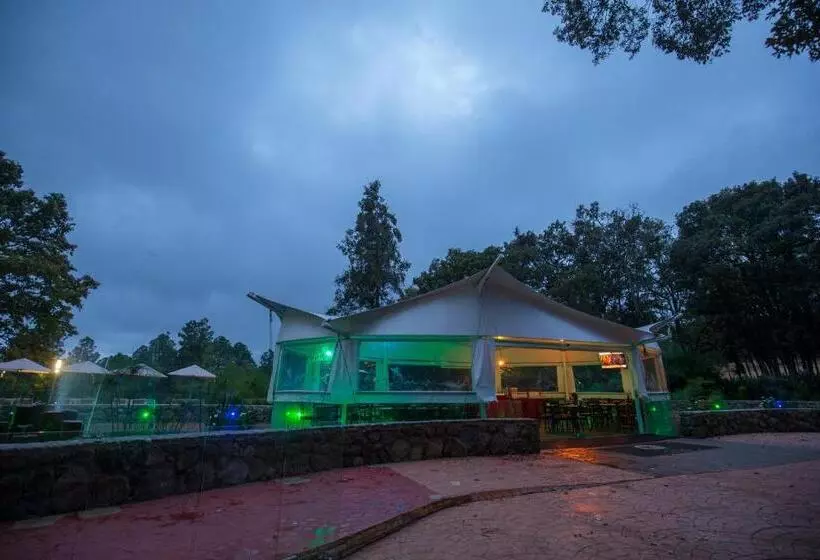 Hotelli & Glamping Huasca Sierra Verde