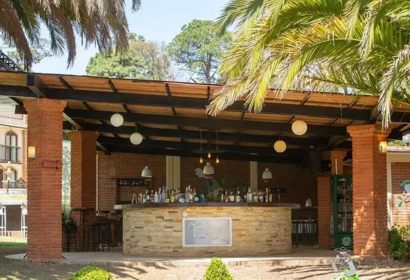 Hotelli & Glamping Huasca Sierra Verde