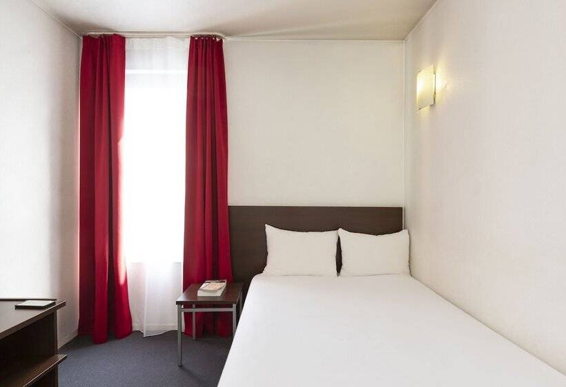 Aparthotel Adagio Access La Défense Léonard De Vinci