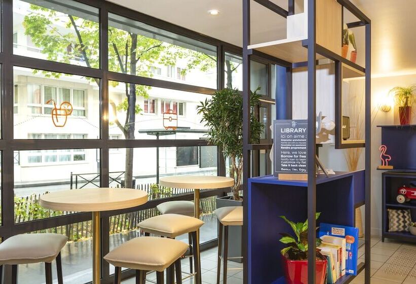 Aparthotel Adagio Access La Défense Léonard De Vinci