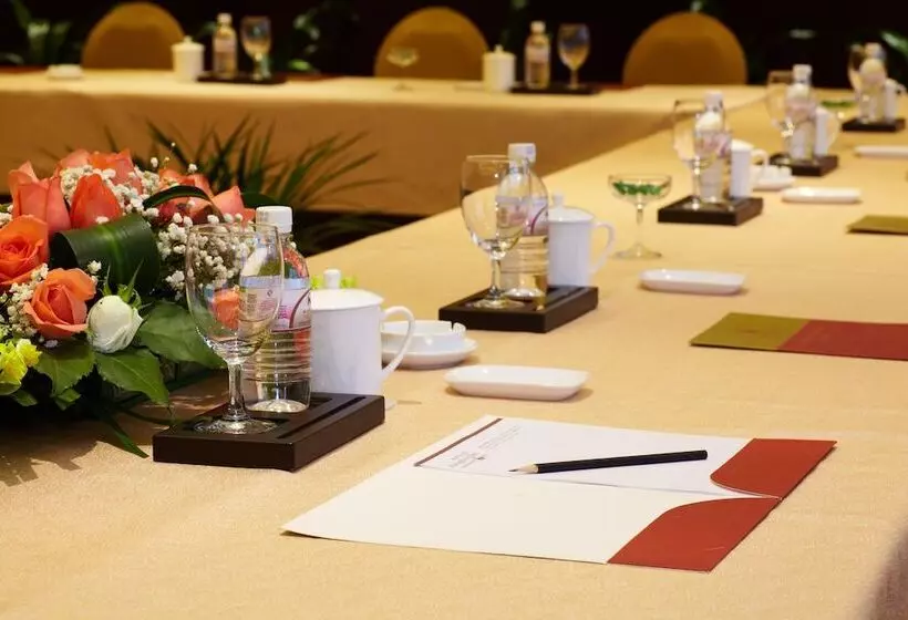 Отель Cixi Hangzhou Bay