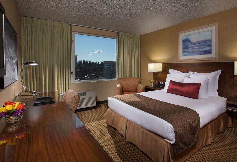 هتل Coast Gateway