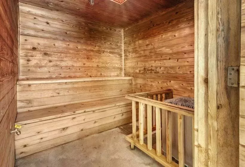 בית מלון כפרי Comfort Suites