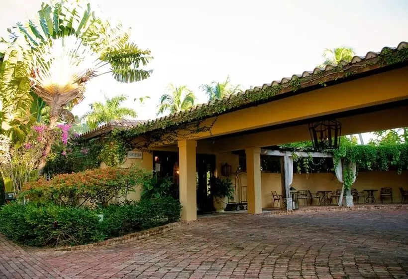 Отель Escalante