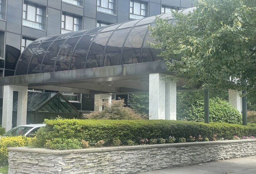 Hotel Garden Inn & Suites