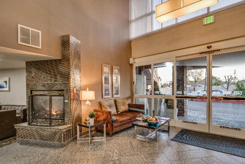 בית מלון כפרי Holiday Inn Express & Suites Santa Clara, An Ihg