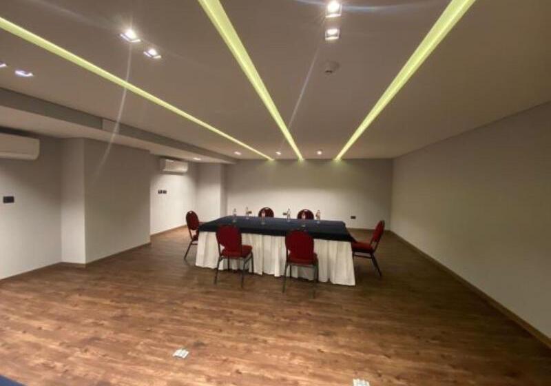 هتل Holiday Inn Express Morelia, An Ihg