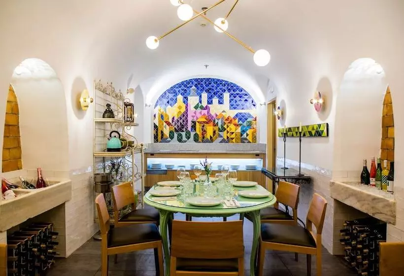 هتل Meninas  Boutique Opera