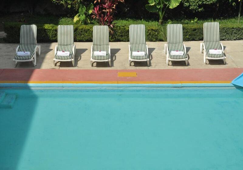 هتل Mision Jalpan