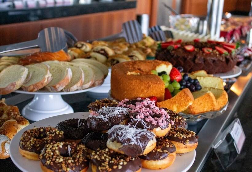 هتل Senac Ilha Do Boi