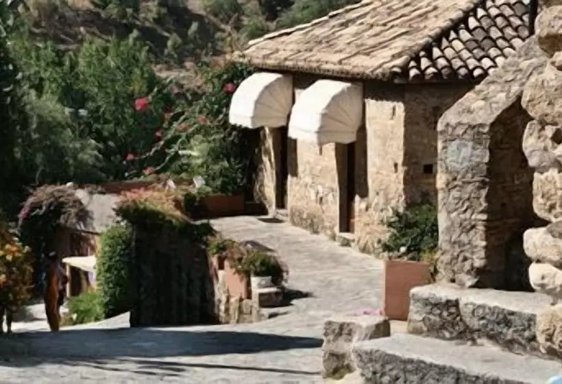 호텔 Villaggio Calaghena