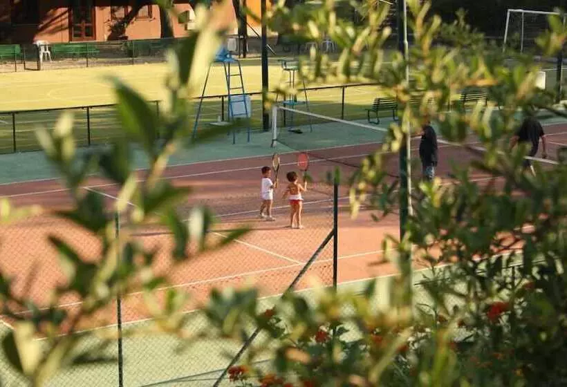 호텔 Villaggio Calaghena