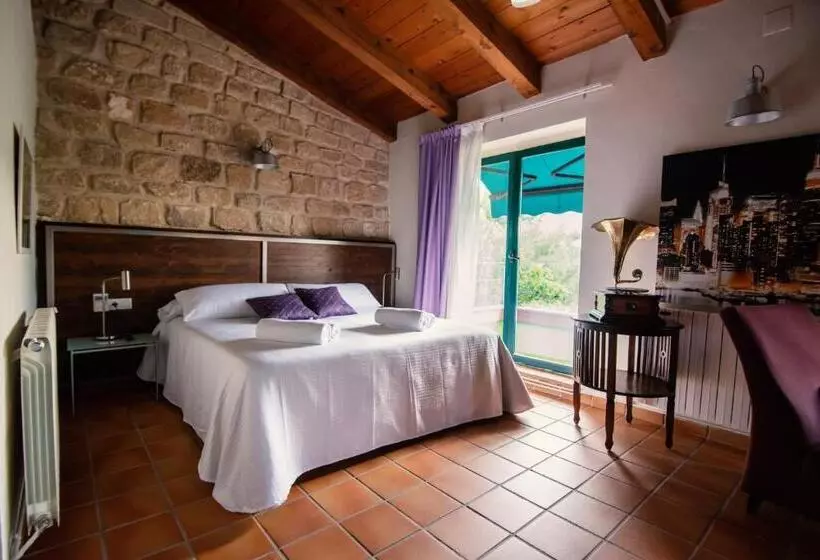 ホテル La Parada Del Compte