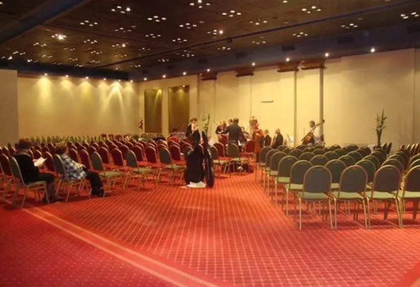 Provincial Plaza Hotel