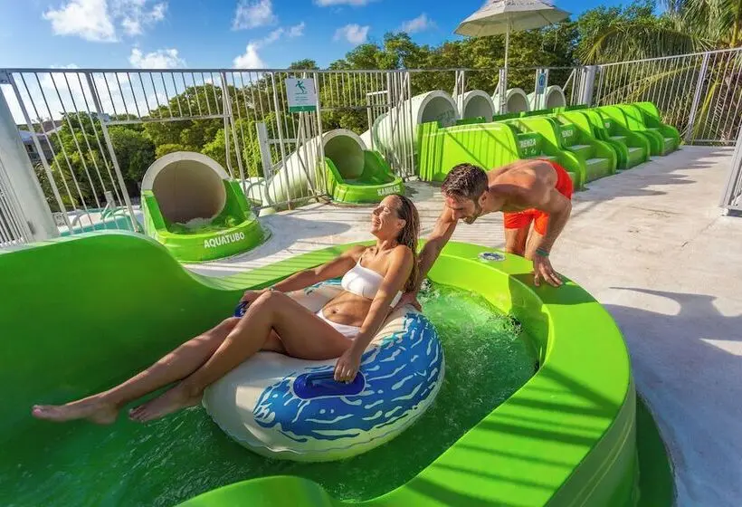 Sandos Caracol Nature Resort & Water Park