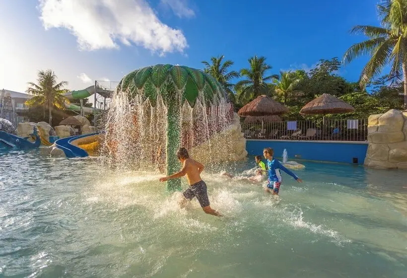 Sandos Caracol Nature Resort & Water Park