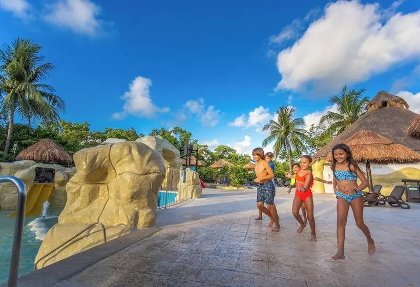 Sandos Caracol Nature Resort & Water Park