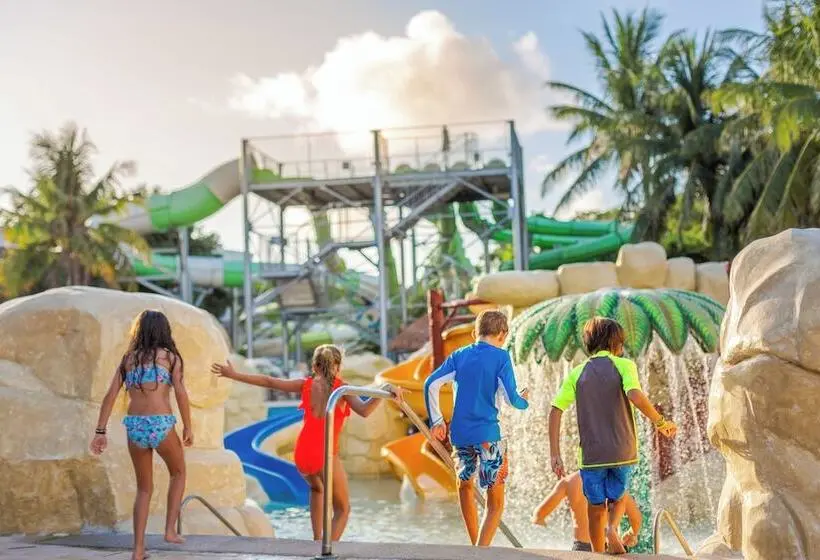Sandos Caracol Nature Resort & Water Park