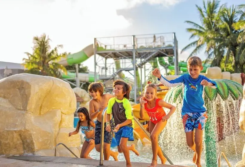 Sandos Caracol Nature Resort & Water Park