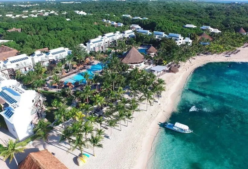Sandos Caracol Nature Resort & Water Park