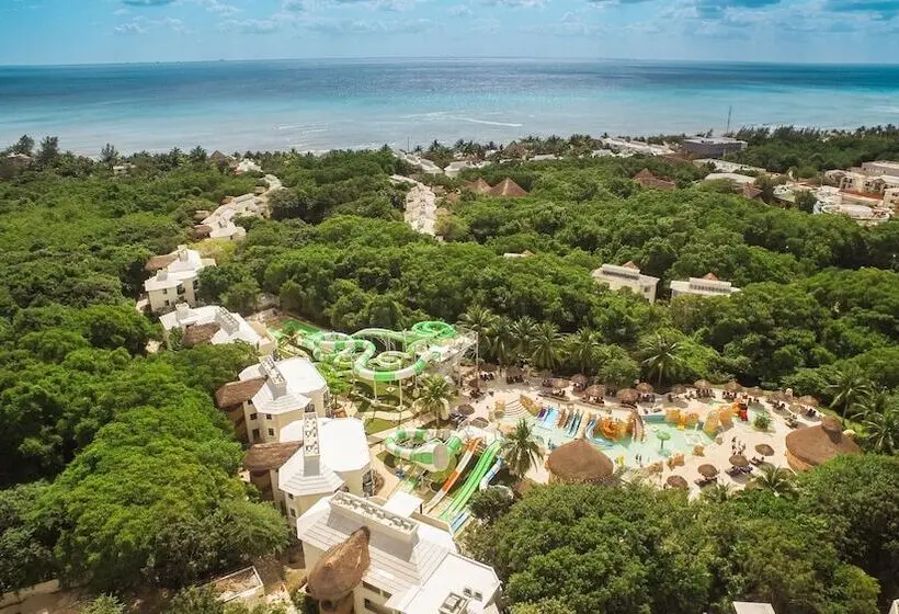 Sandos Caracol Nature Resort & Water Park
