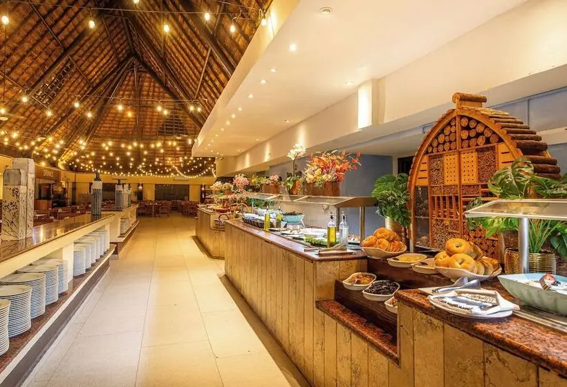 Sandos Caracol Nature Resort & Water Park