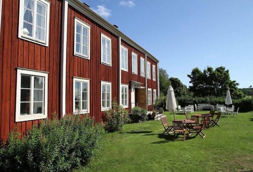 Frägsta Hälsingegård Bed & Breakfast
