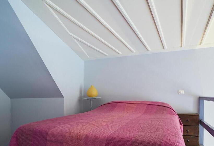 هتل Guesthouse Lila