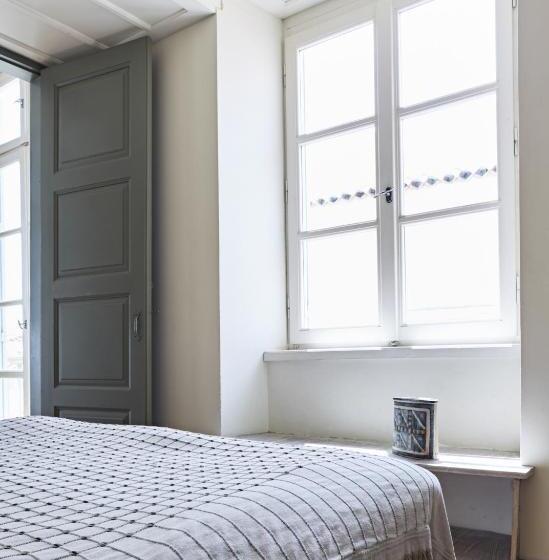 هتل Guesthouse Lila