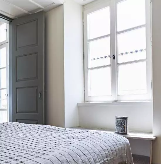 هتل Guesthouse Lila