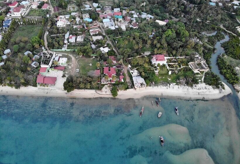 酒店 Imani Beach Villa