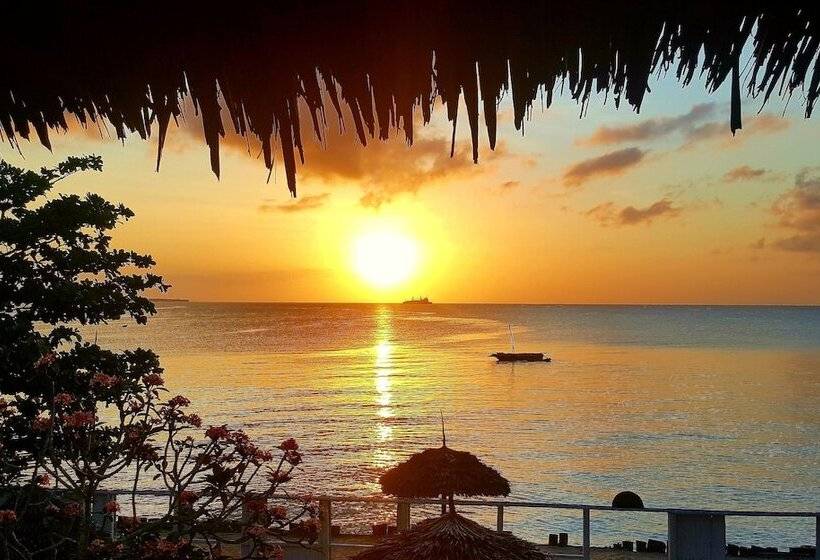 酒店 Imani Beach Villa