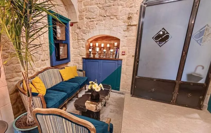 هتل Lulu Boutique