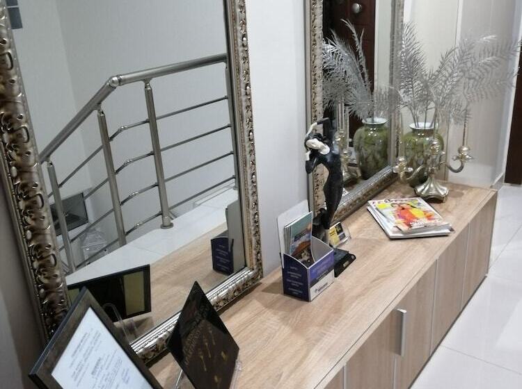 هتل Palataki Residence