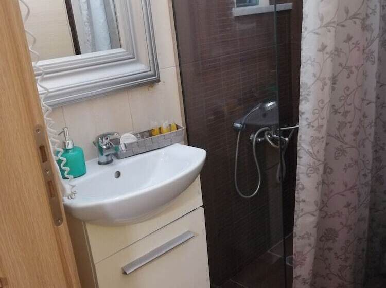 هتل Palataki Residence